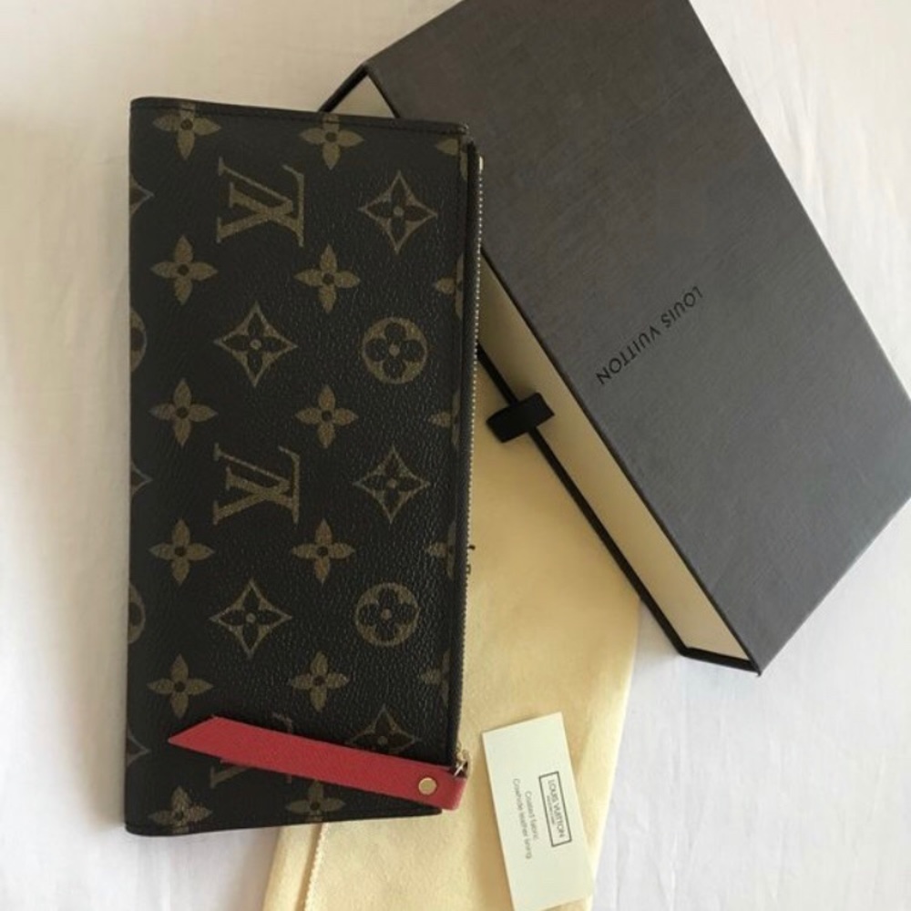 🚫SOLD🚫 Adele Louis Vuitton Wallet
